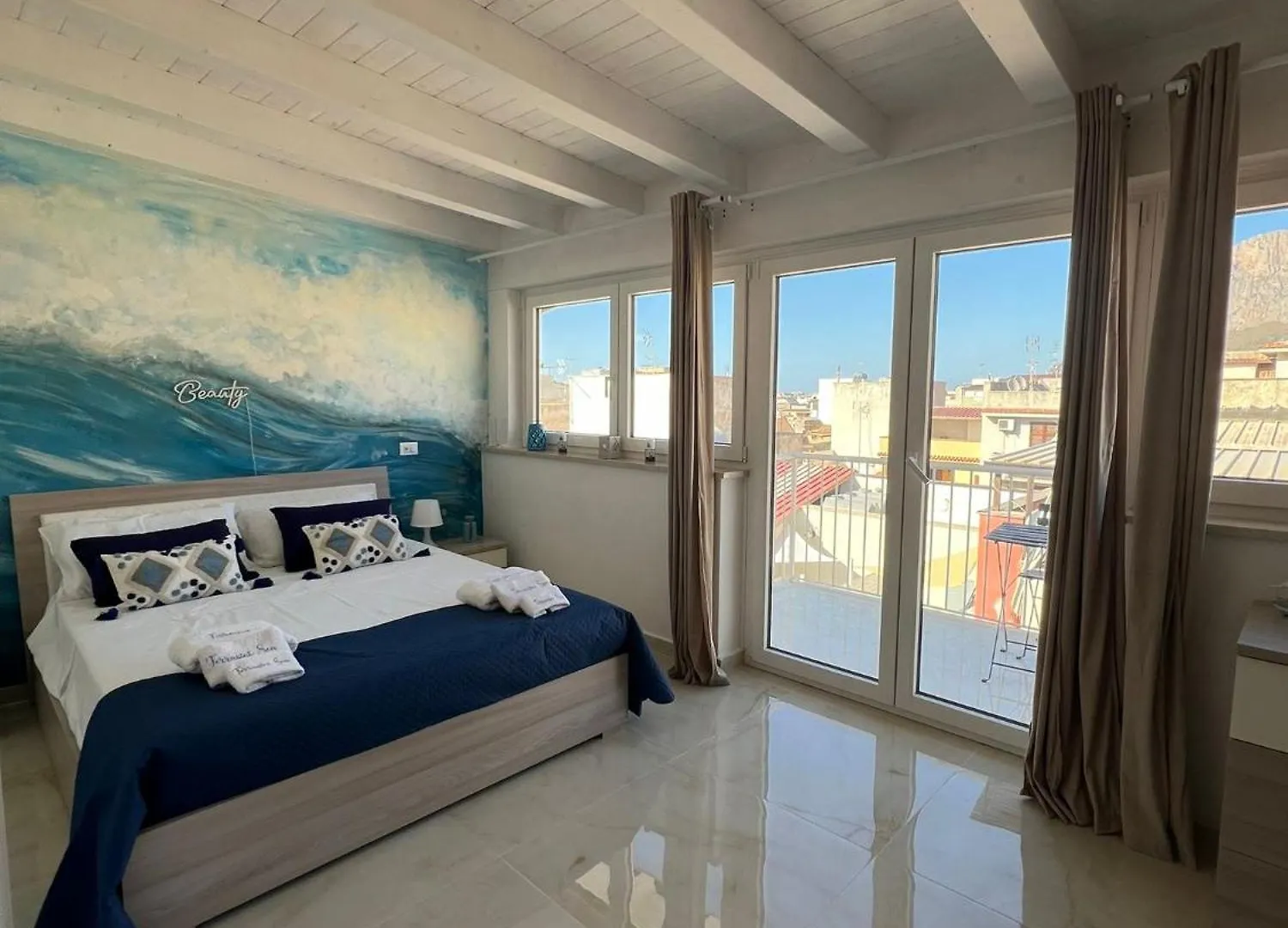 Terrasini Sea location